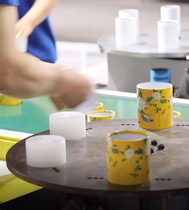 Form the rolled edge manufacturing activity